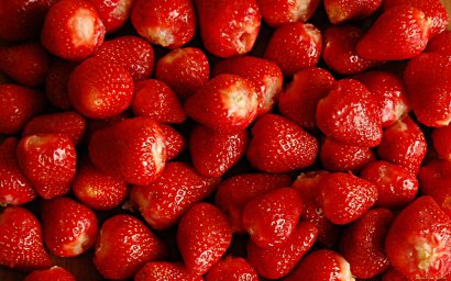 Что общего между клубникой и маринованным огурцом?
