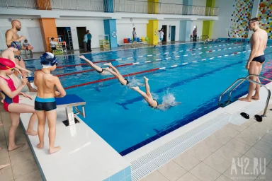 Бассейн Кировского района